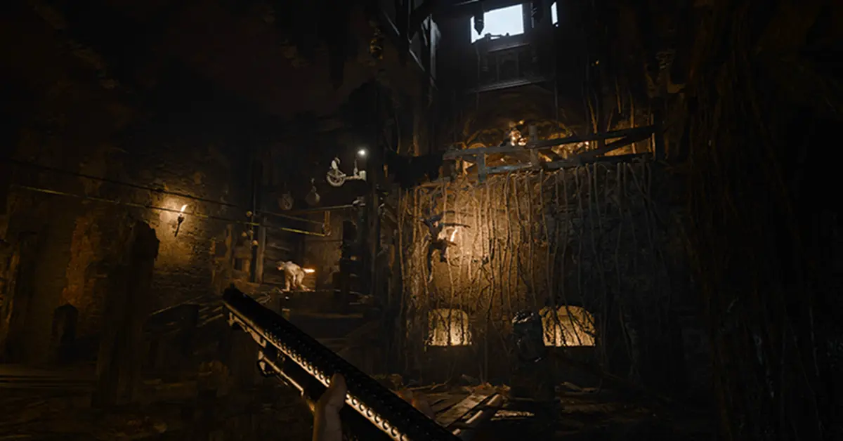 Ethan Winters explorando a misteriosa aldeia.