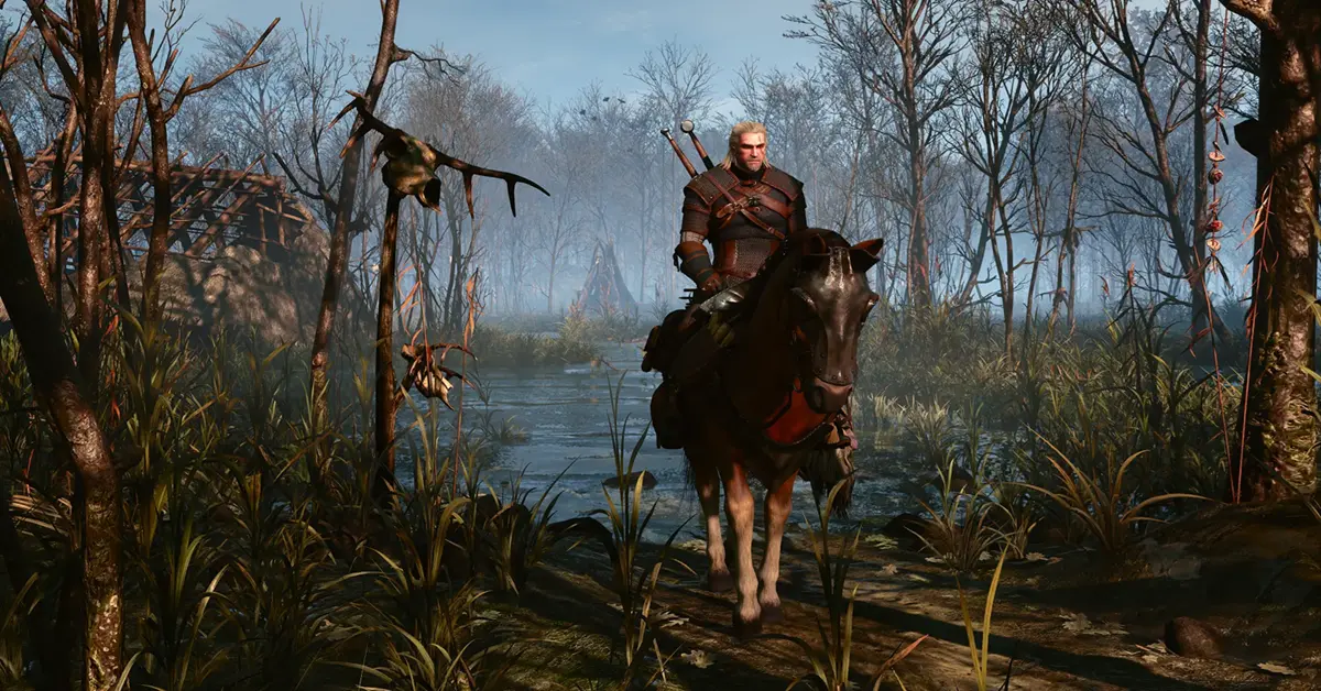 Geralt de Rivia cavalgando o Carpeado pelos pântanos de Velen em The Witcher 3: Wild Hunt
