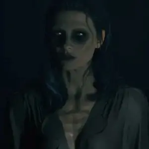 Portrait of a Torn – Hope Montcorp